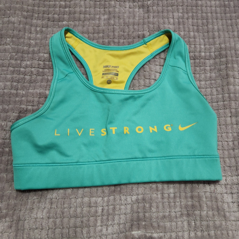 Nike LIVESTRONG Women's Green Sports Bra